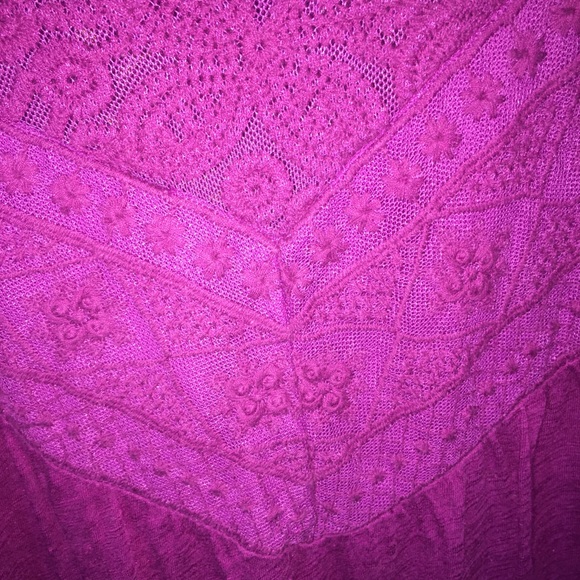 Express Lace Tank - Picture 5 of 5